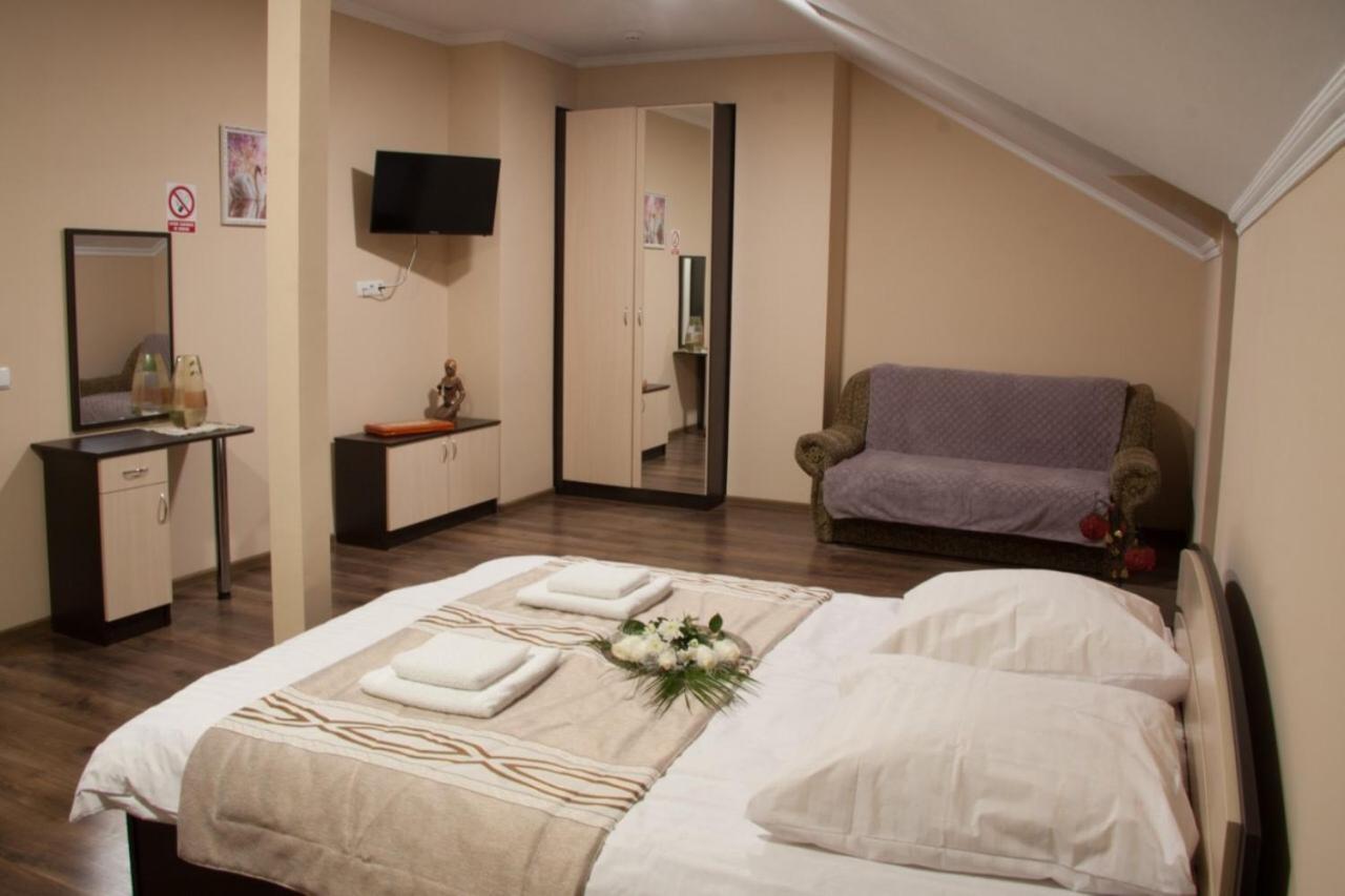 Hotel 7/24 Brovary Luaran gambar